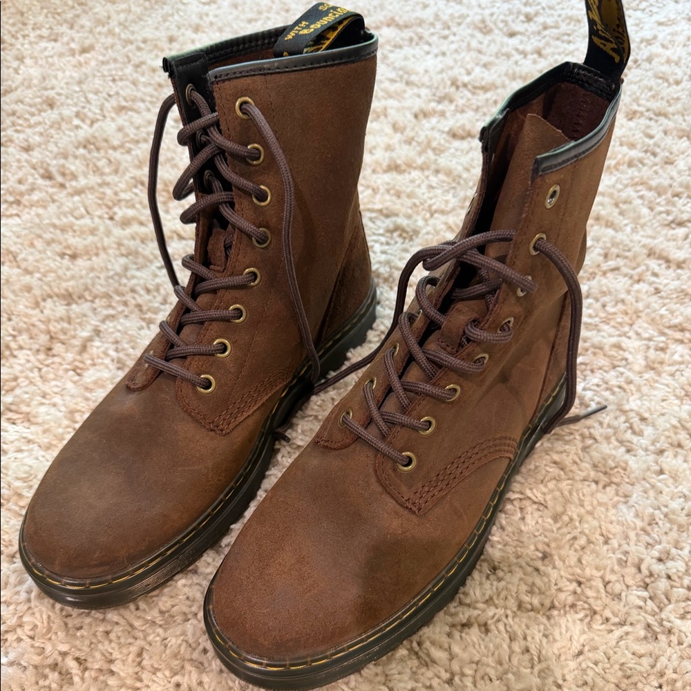 Never Been Worn!!! Dr Martens Zavala Combat Boots size 9 brown leather. Great